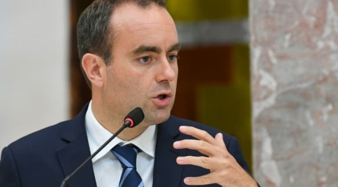 Guerre Russie-Ukraine : Trois accords de coopération en matière de production militaire ont été signés entre la France et Kiev