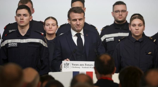France : Macron pose une nouvelle pierre de &laquo;&nbsp;l&rsquo;économie de guerre&nbsp;&raquo; à Bergerac