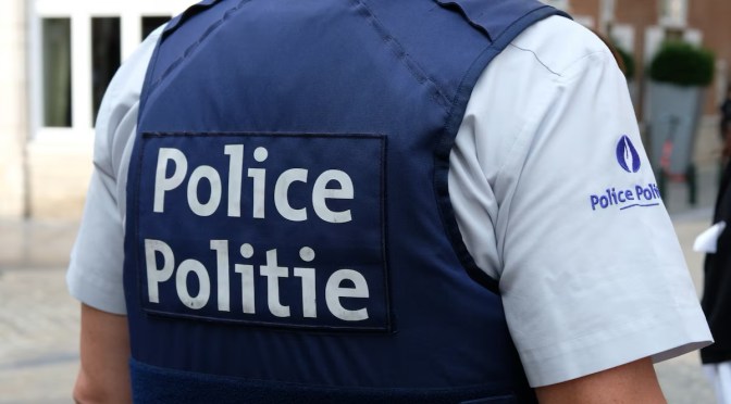 Un suspect a été arrêté en Roumanie après avoir jeté une bombe incendiaire devant l&rsquo;ambassade d&rsquo;Israël