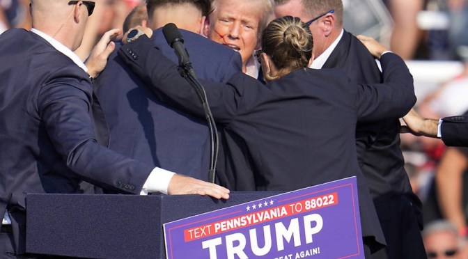 Tentative d&rsquo;assassinat de Donald Trump : avant de tirer sur le candidat républicain, le tireur a survolé le site avec un drone!