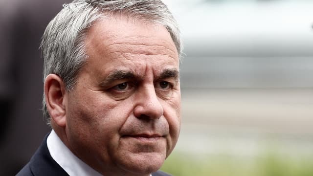 France : Xavier Bertrand pressenti au poste de premier ministre