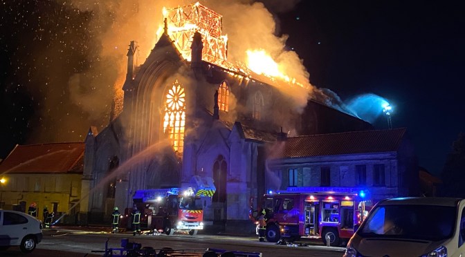 France – Incendie dans une église à Saint-Omer : un suspect en garde à vue