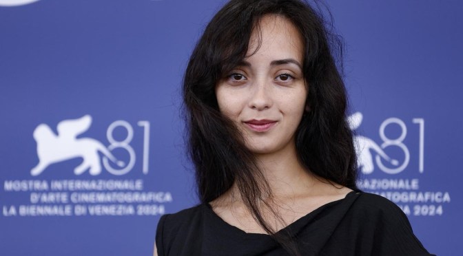 Propagande ukrainienne : La réalisatrice de « Russians at War » placée sur la liste des « menaces à la sécurité nationale »