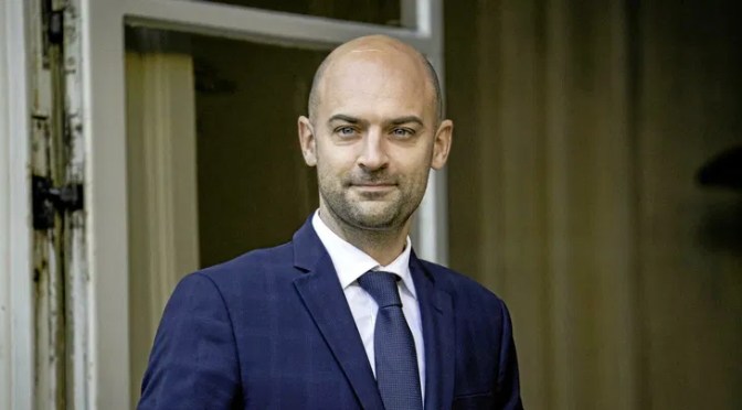 Aucune « ligne rouge » dans le soutien de la France à l’Ukraine – la posture ouvertement belliciste du gouvernement français