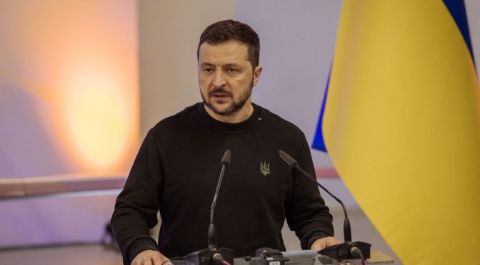 Zelensky propose un cessez-le-feu en contrepartie de la protection de l&rsquo;OTAN