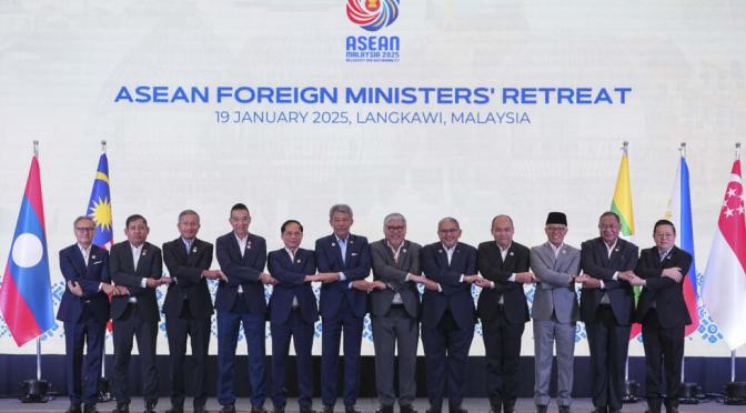 Birmanie/Myanmar : l&rsquo;ASEAN demande un cessez-le-feu avant la tenue d&rsquo;élections