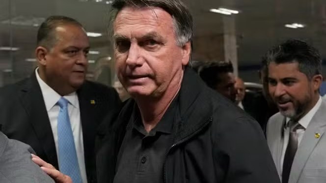 Brésil : Jair Bolsonaro inculpé pour un projet présumé de coup d’État