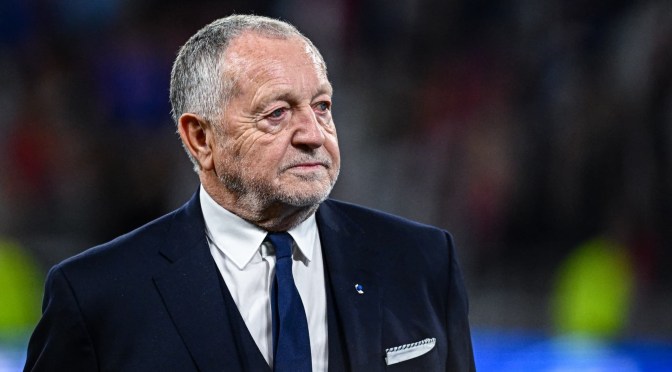 Municipales 2026 : Jean-Michel Aulas, ex président de l&rsquo;Olympique lyonnais, envisage une candidature à la mairie de Lyon