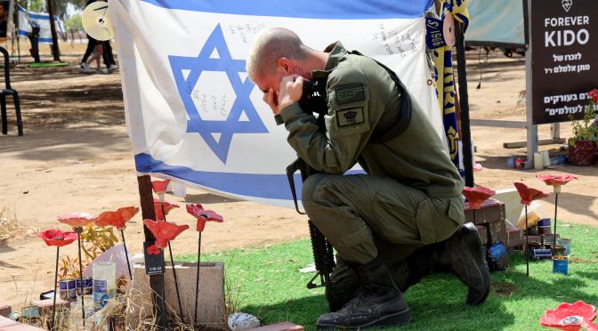 Analyse de l’enquête de l’armée israélienne sur l’attaque du 7 octobre 2023 : erreurs et excès de confiance