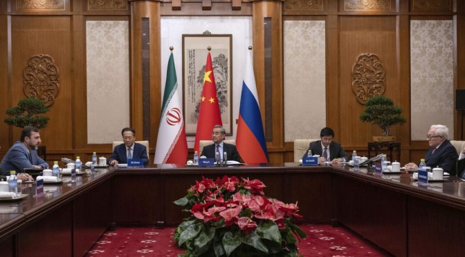 Nucléaire iranien : la Chine, l&rsquo;Iran et la Russie appellent à la fin des sanctions contre Téhéran