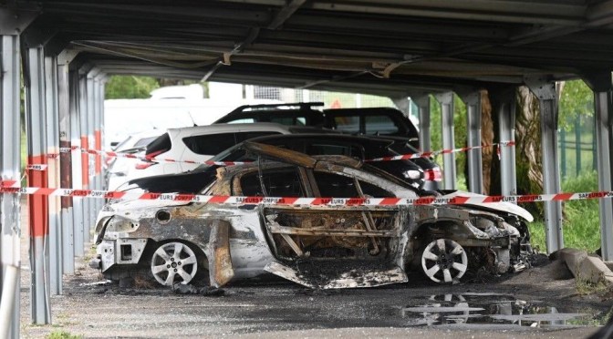 France : Nouvelles Vague d’attaques contre l’administration pénitentiaire – incendies, intimidations et drones au-dessus des prisons