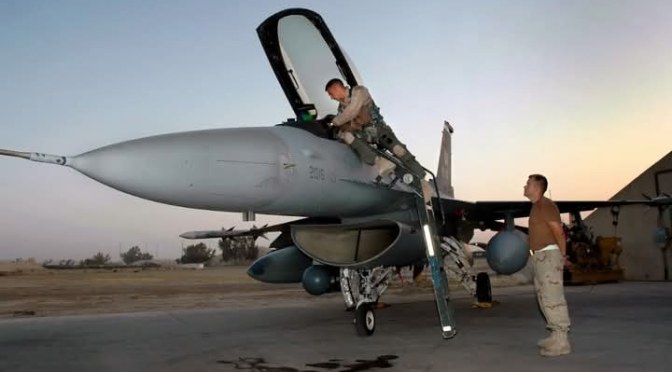 Finlande : un avion de chasse s’écrase dans le nord du pays