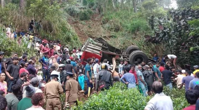 Drame au Sri-Lanka : un autobus plonge dans un ravin, 21 morts et 35 blessés