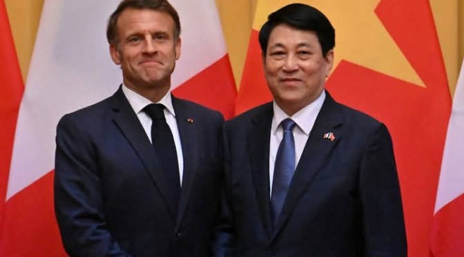 Au Vietnam, le président français, Emmanuel Macron, se prononce pour un ordre mondial &laquo;&nbsp;fondé sur le droit&nbsp;&raquo;