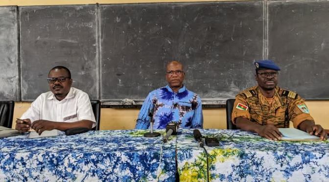 Burkina Faso :  &laquo;&nbsp;immersion patriotique&nbsp;&raquo; pour les élèves – le gouvernement s&rsquo;explique