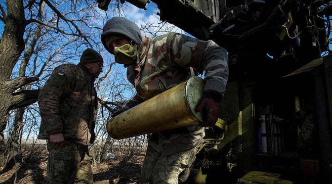 Ukraine : 800 millions de dollars destinés à l’armement envolés dans un vaste scandale de corruption