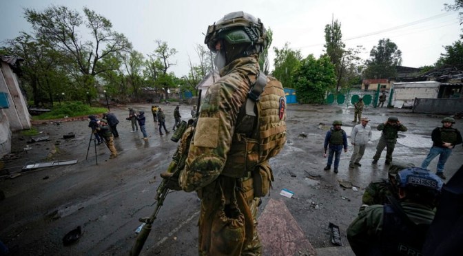 Russie : Zaour Gourtsiev, vétéran décoré du siège de Marioupol, tué dans une explosion – Moscou évoque une possible implication ukrainienne