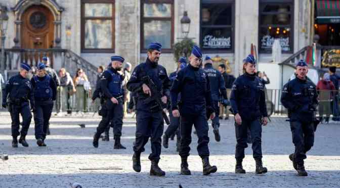 Belgique : un tiers des arrestations pour projet d’attentat terroriste concernent des mineurs; Une alerte sur la radicalisation juvénile en Europe