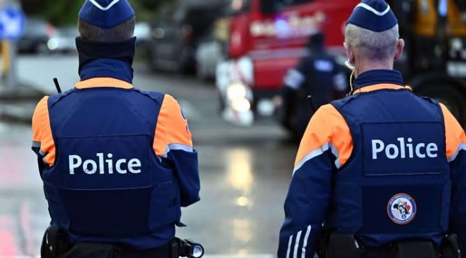 Belgique : un jeune homme tué de trois coups de couteau par trois demandeurs d’asile palestiniens
