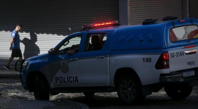 Une influenceuse brésilienne accusée d’avoir fait appel à un gang pour torturer ses cambrioleurs : la vengeance n’est pas la justice