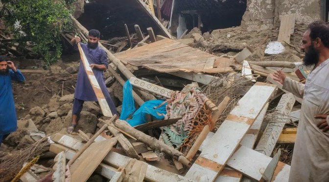 Un nouveau séisme secoue l&rsquo;Afghanistan, faisant plusieurs dizaines de morts