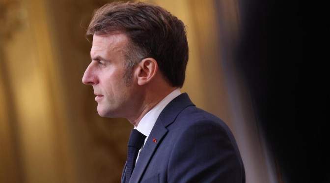 Guerre en Ukraine, nouveau service national volontaire, envoie de jeunes en Ukraine,budget : ce qu’il faut retenir de l’interview d’Emmanuel Macron